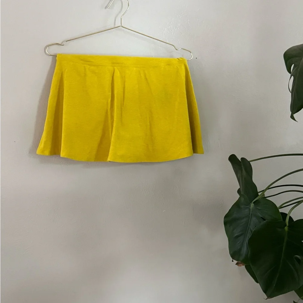 Beyond Yoga Sunny Yellow Skort - Picture 1 of 2